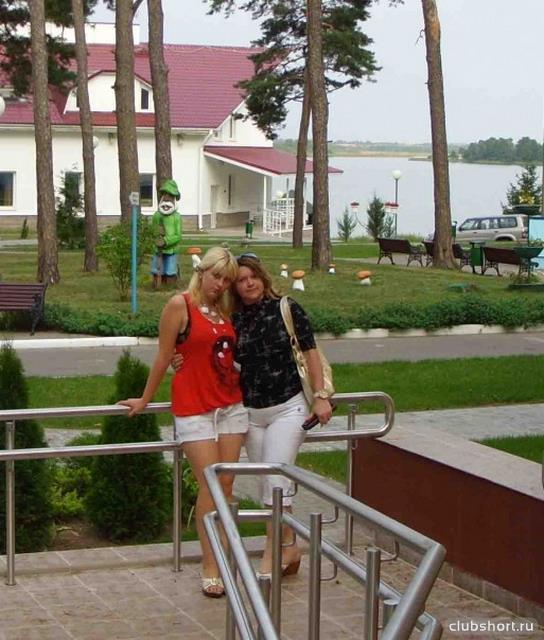 2550_womans-in-shorts-ru_29.jpg